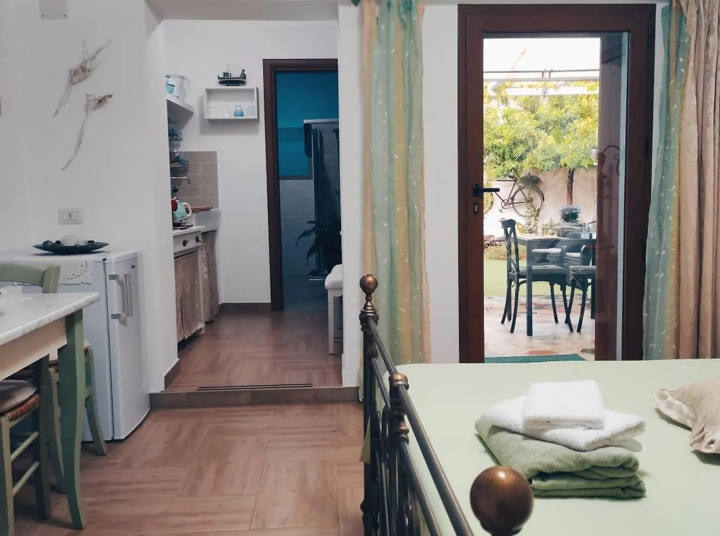 La Casa Del Glicine Marrubiu Διαμέρισμα